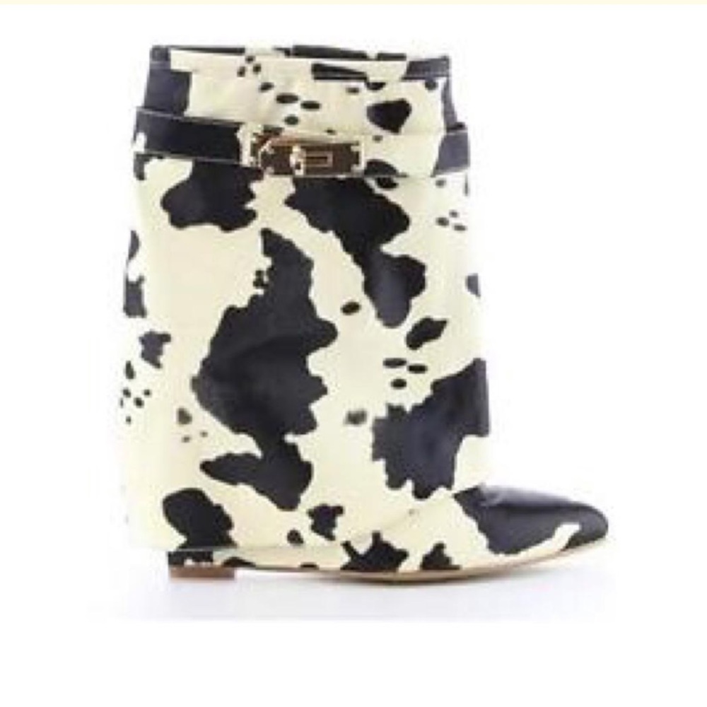 Cape Robbin Black and White Cow Print Ankle Boots